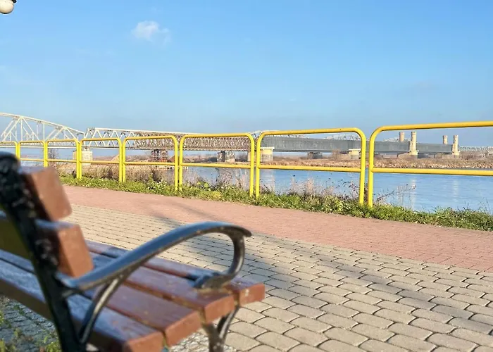 Premium Zamkowa C09 * Tczew