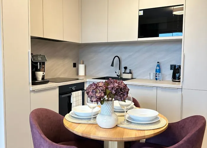 Premium Zamkowa C09 * Tczew