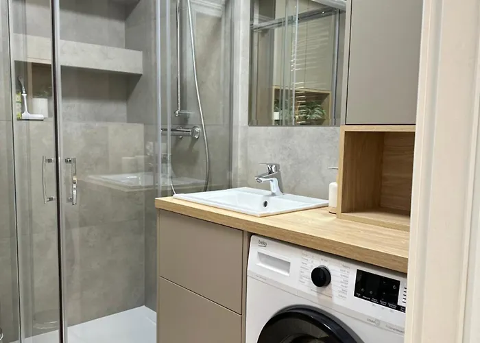 Daire Premium Zamkowa C09 *