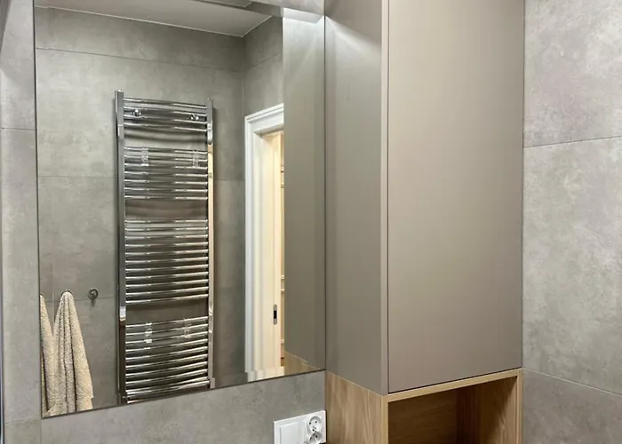 Premium Zamkowa C09 *