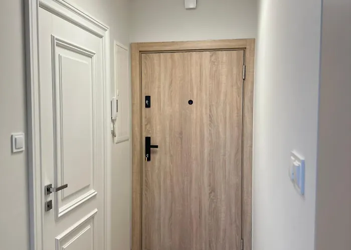 Daire Premium Zamkowa C09 *